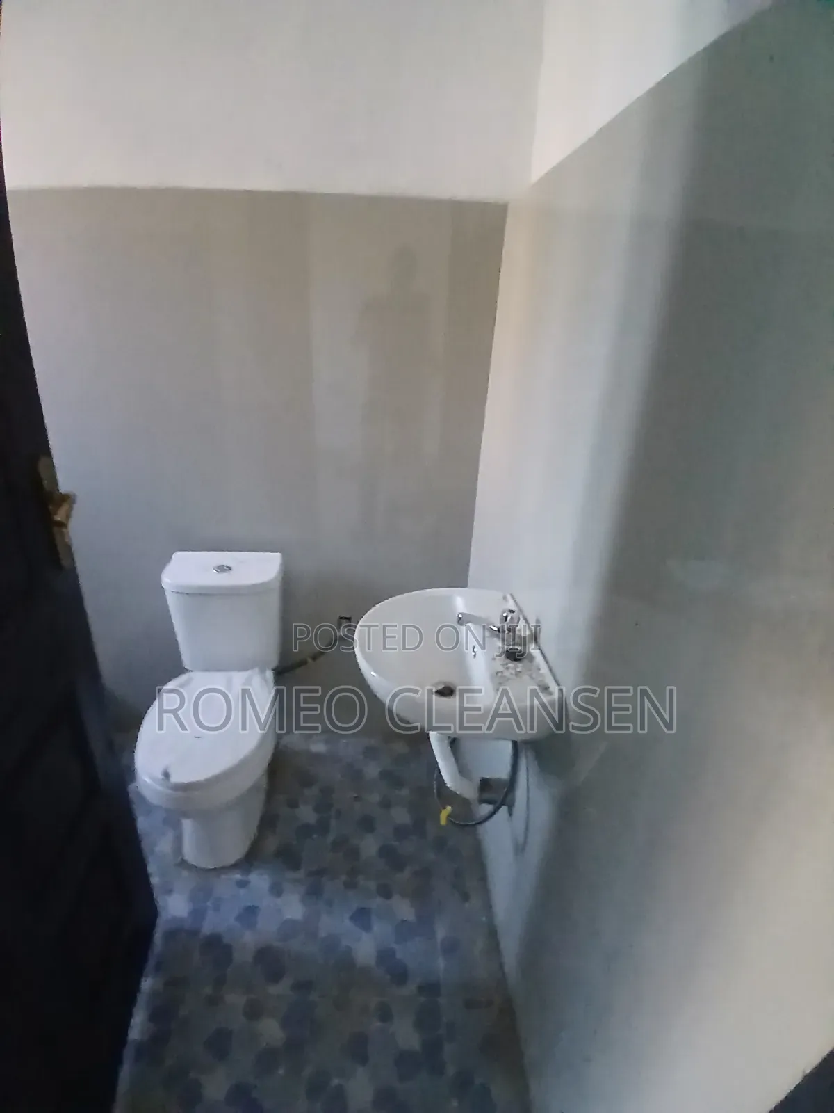 1bdrm Apartment in Atonsu Feyiase, Kumasi Metropolitan for rent