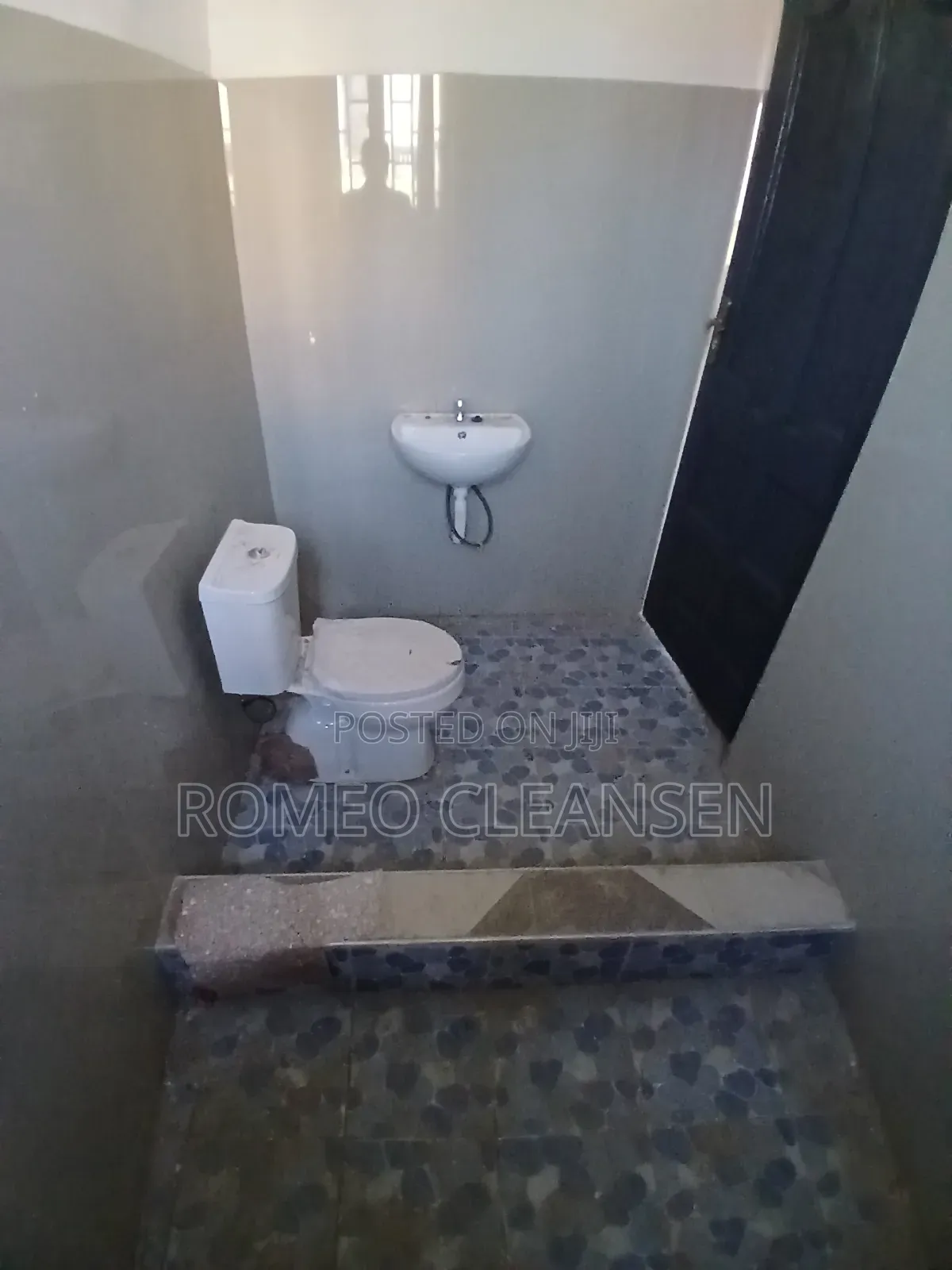 1bdrm Apartment in Atonsu Feyiase, Kumasi Metropolitan for rent