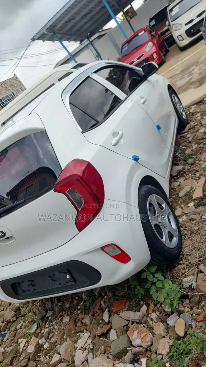 Kia Morning 2017 White
