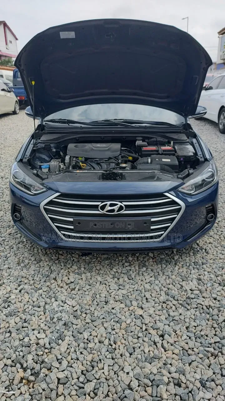 Hyundai Avante 2016 Blue