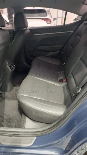 Hyundai Avante 2016 Blue