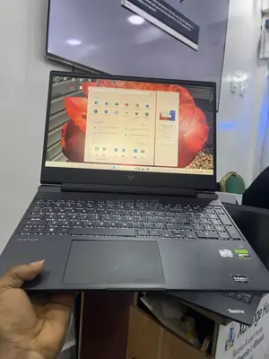 Laptop HP Victus 15 16GB AMD Ryzen 5 SSD 512GB