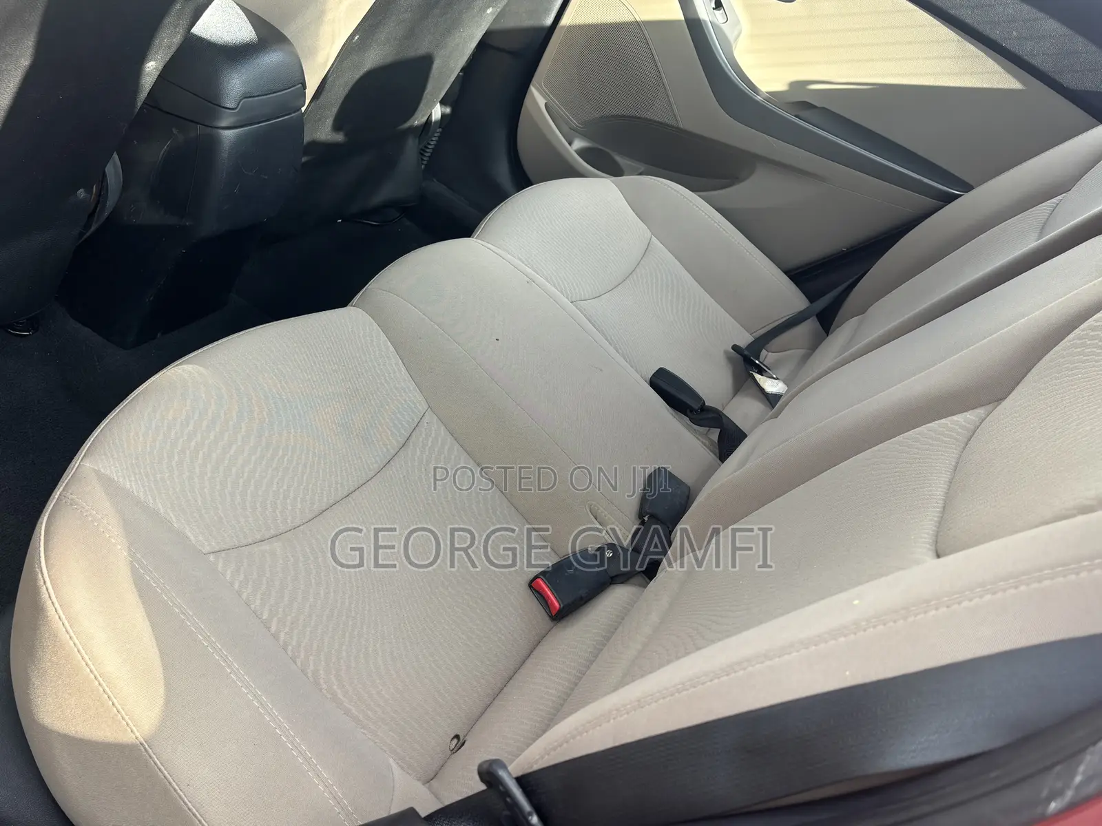 Hyundai Elantra SE Sedan FWD (1.8L 4cyl 6M) 2016 Green