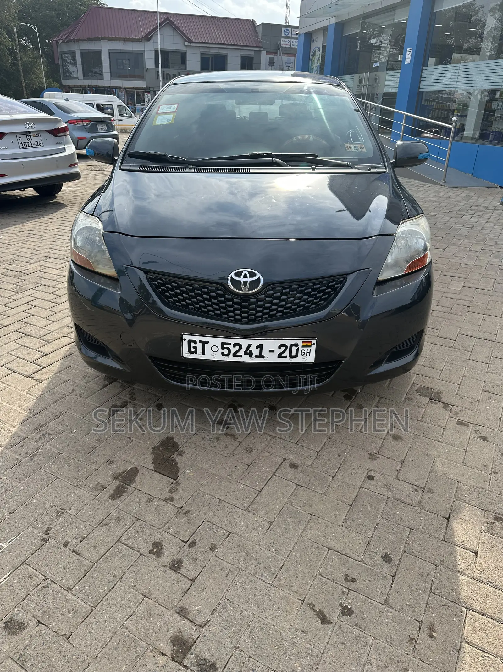 Toyota Yaris 2012 Black