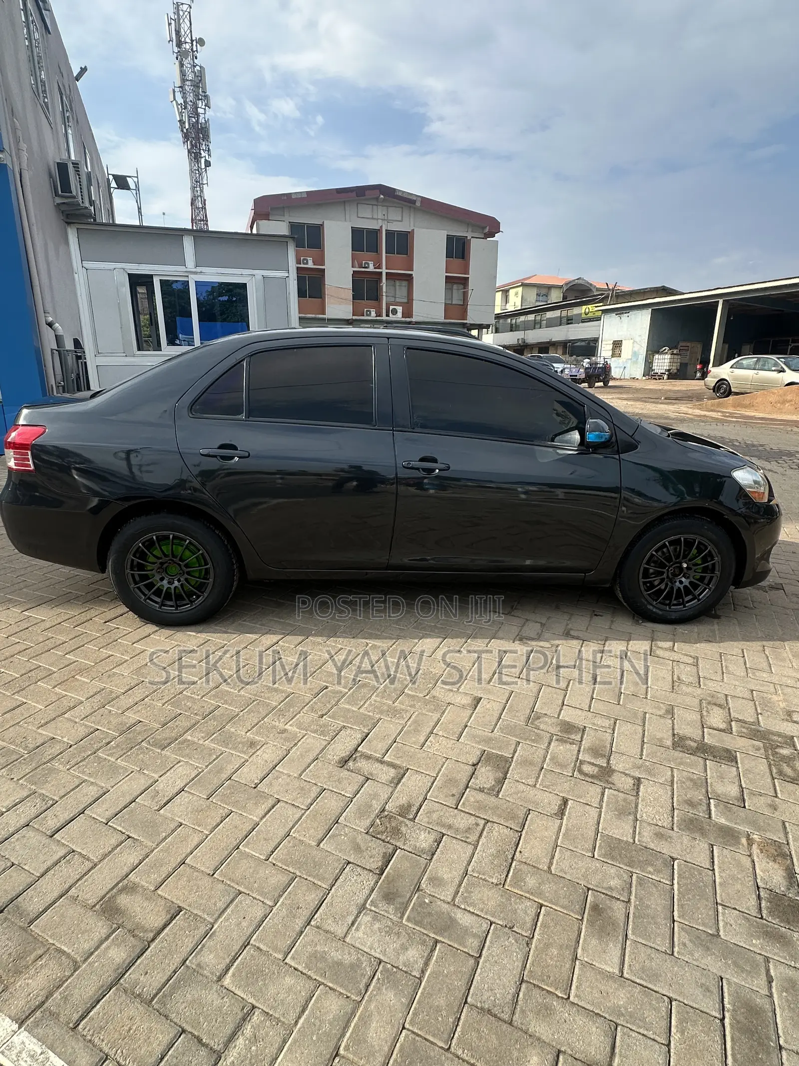 Toyota Yaris 2012 Black
