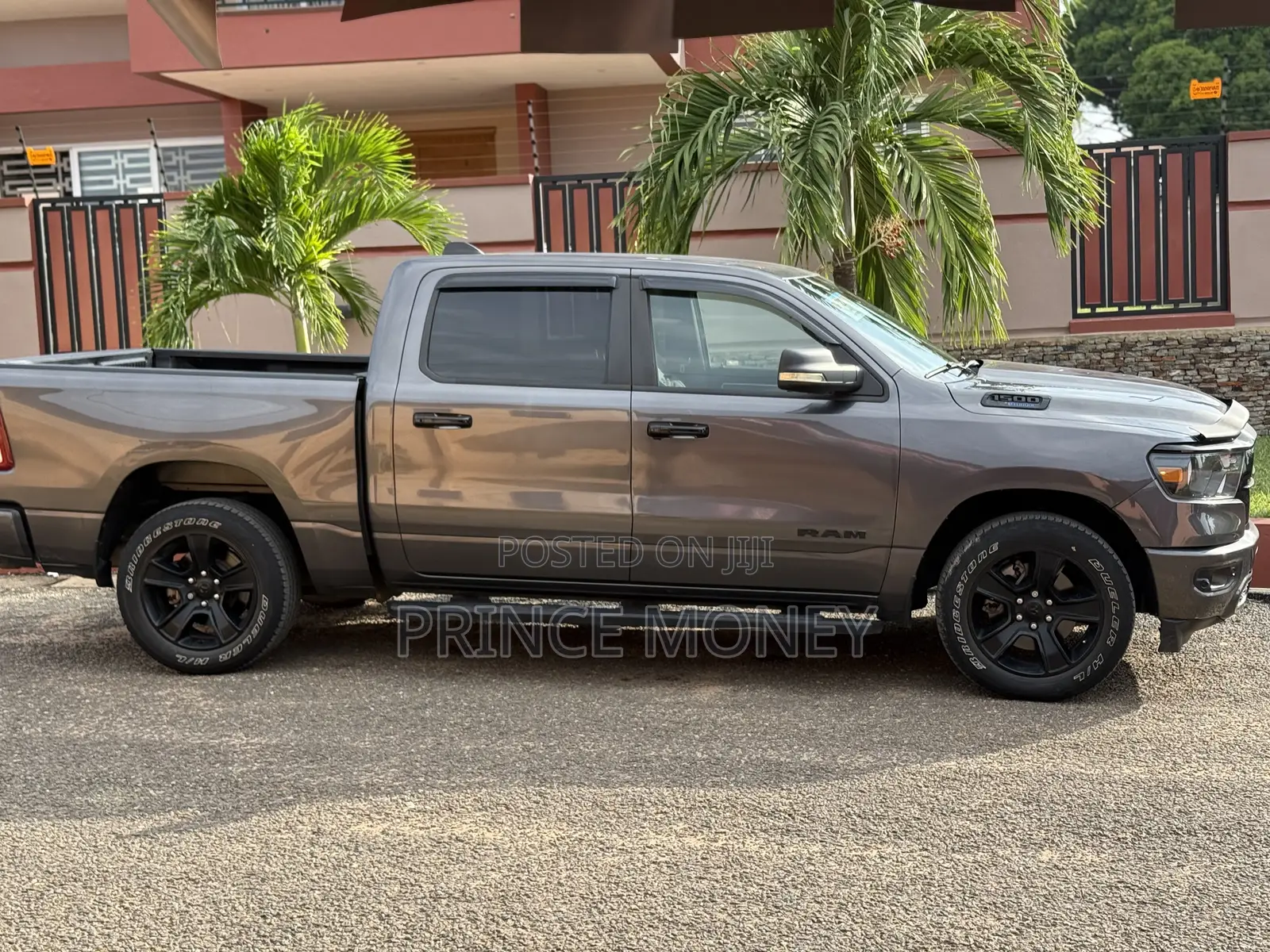 Dodge RAM 2023 Gray