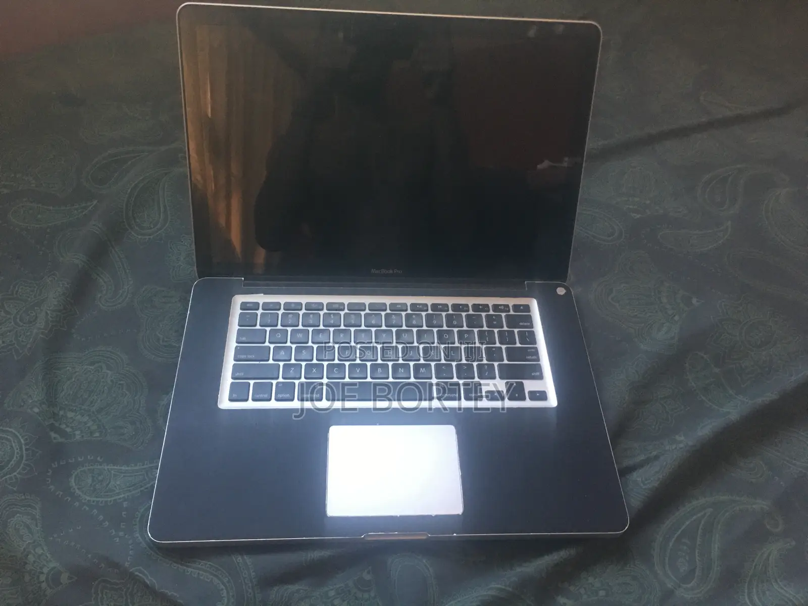 Laptop Apple MacBook Pro 8GB Intel Core i7 HDD 750GB