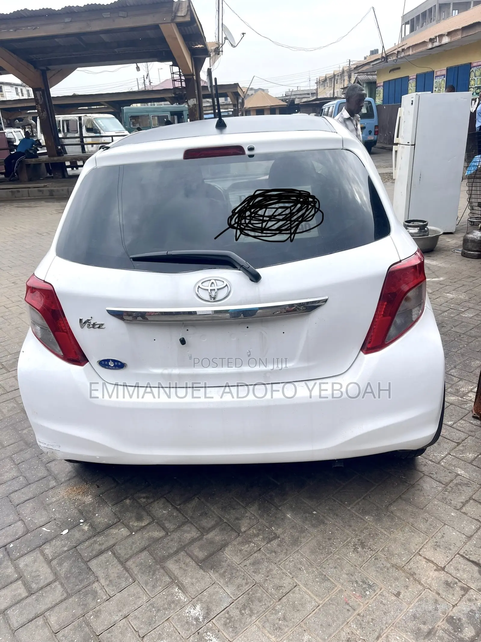Toyota Vitz 2012 White
