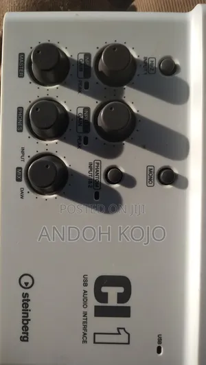 Yamaha Steinberg Ci1