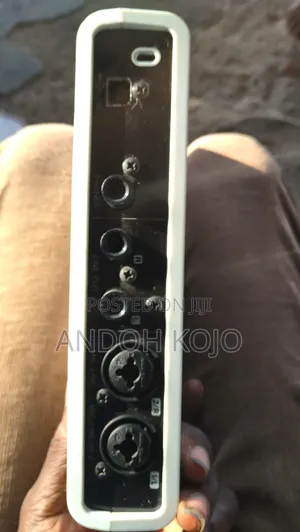 Yamaha Steinberg Ci1