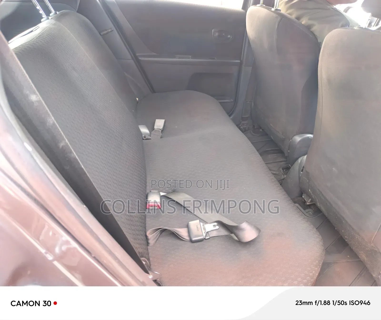 Toyota Yaris Base Hatchback 5dr 2010 Gray