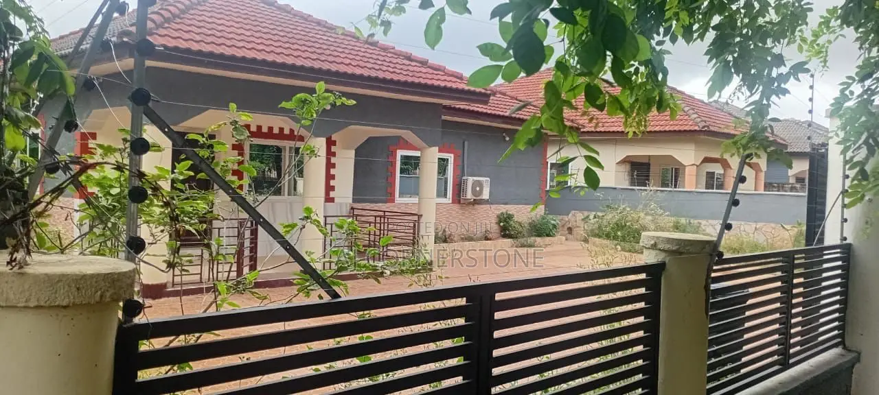 3bdrm House in Amasaman for rent