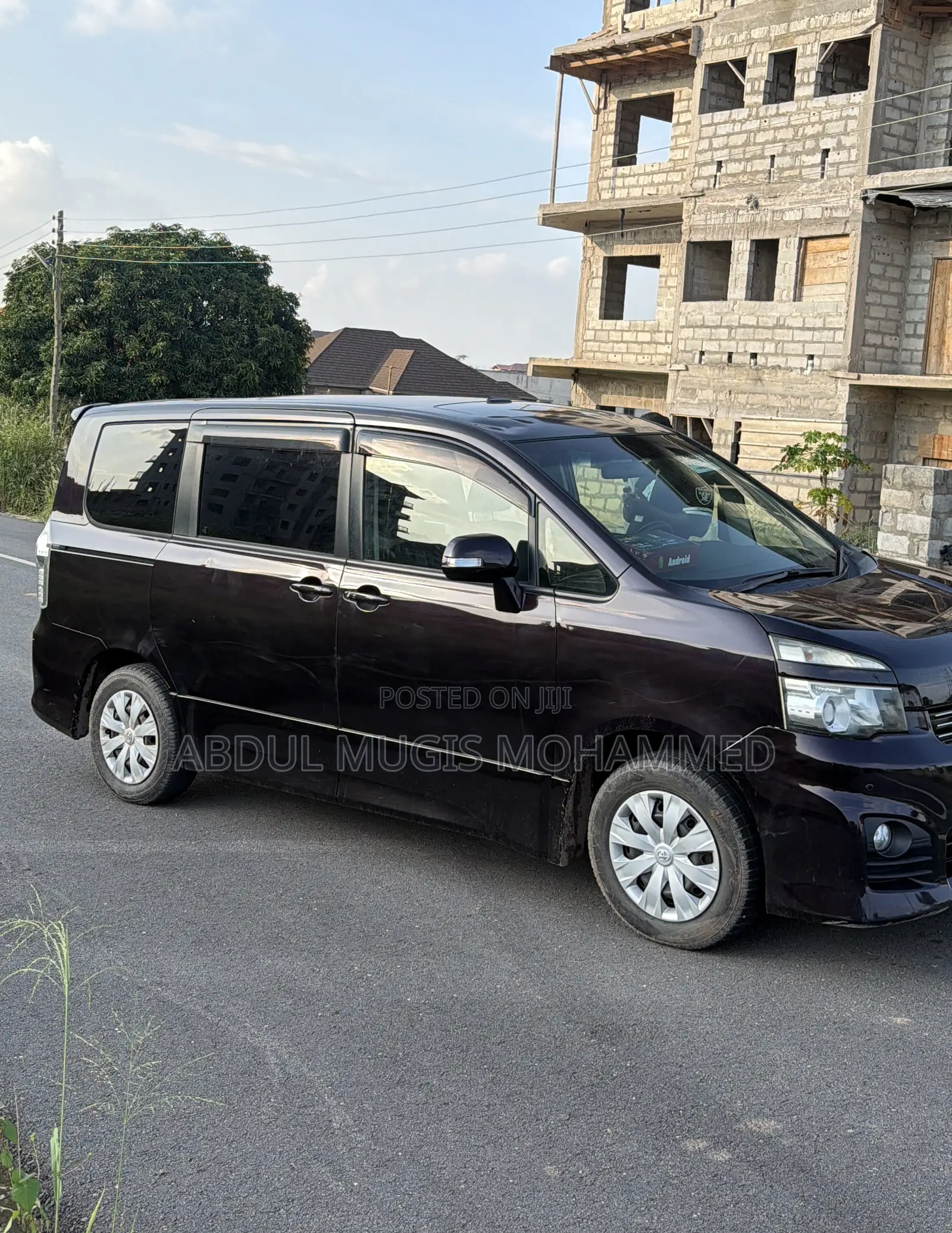 Toyota Voxy 2012 Purple