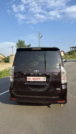 Toyota Voxy 2012 Purple
