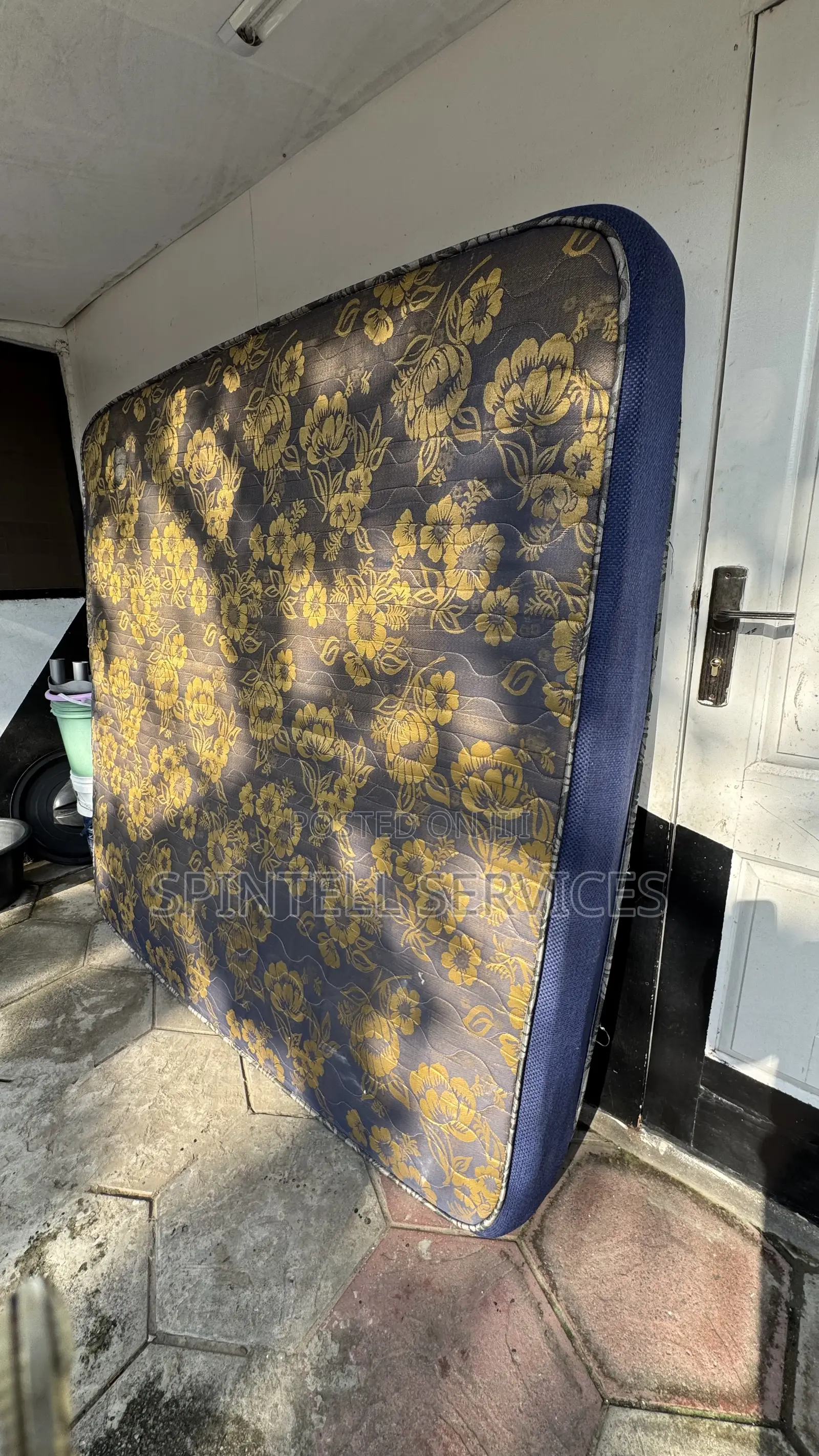 Used Queen Size Mattress