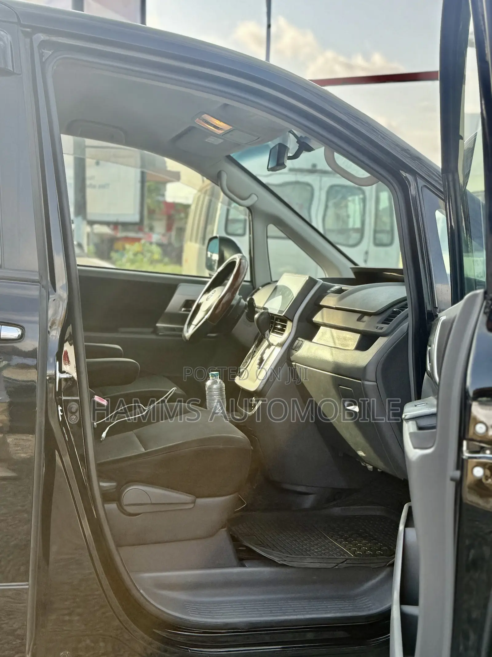 Toyota Voxy 2012 Black