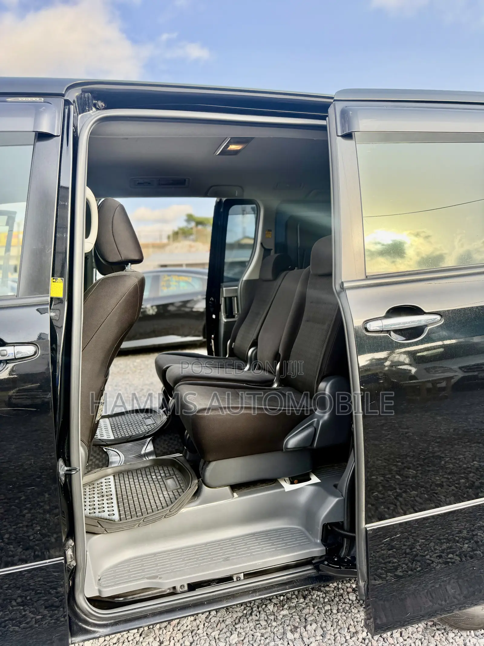 Toyota Voxy 2012 Black