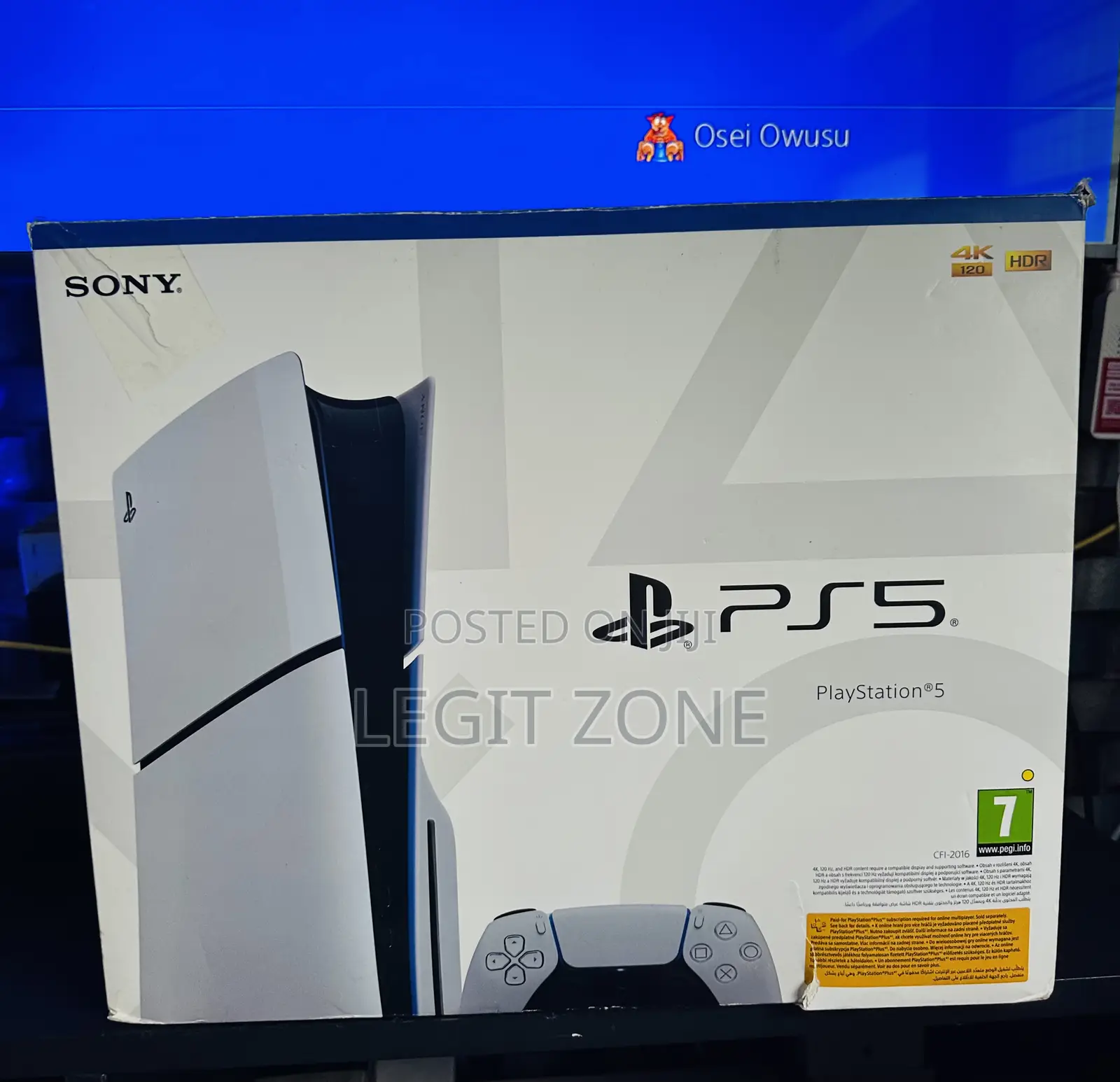 Ps5 Slim Disc Compatible Almost New With Fc26 and 3 Games