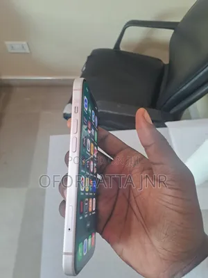Apple iPhone 15 128 GB Pink
