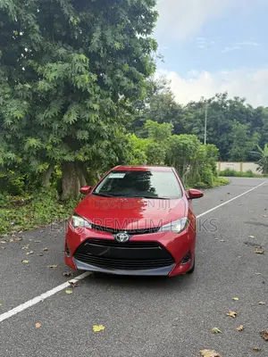 Toyota Corolla LE (1.8L 4cyl 2A) 2019 Red