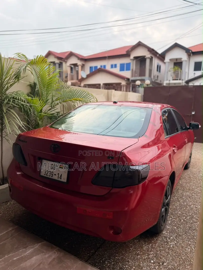 Toyota Corolla 2010 Red