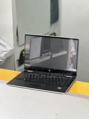 New Laptop HP Pavilion 14 8GB Intel Core i5 SSD 256GB