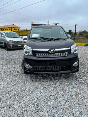 Toyota Voxy 2014 Black