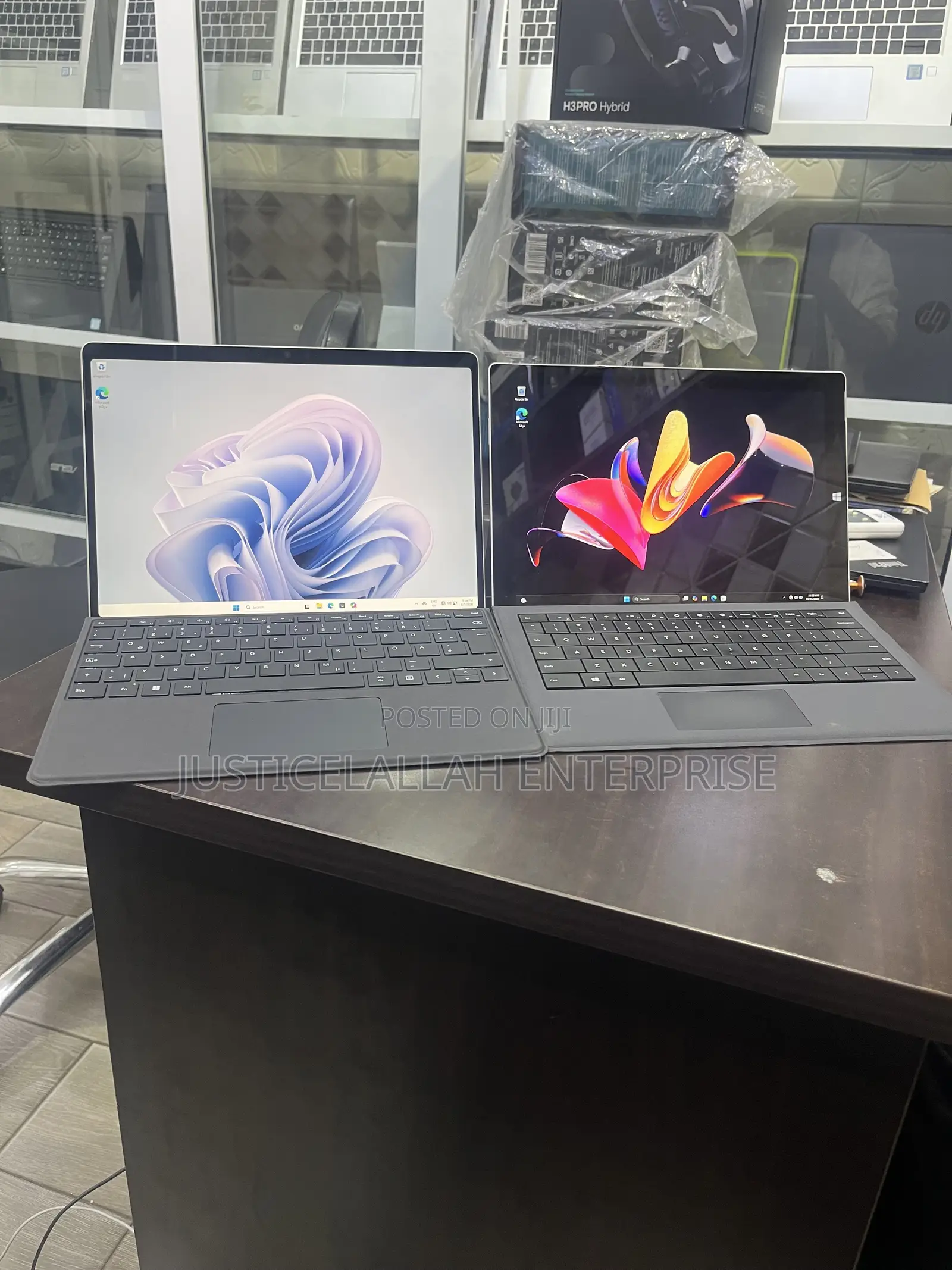 Laptop Microsoft Surface Pro 10 16GB Intel Core i7 SSD 256GB