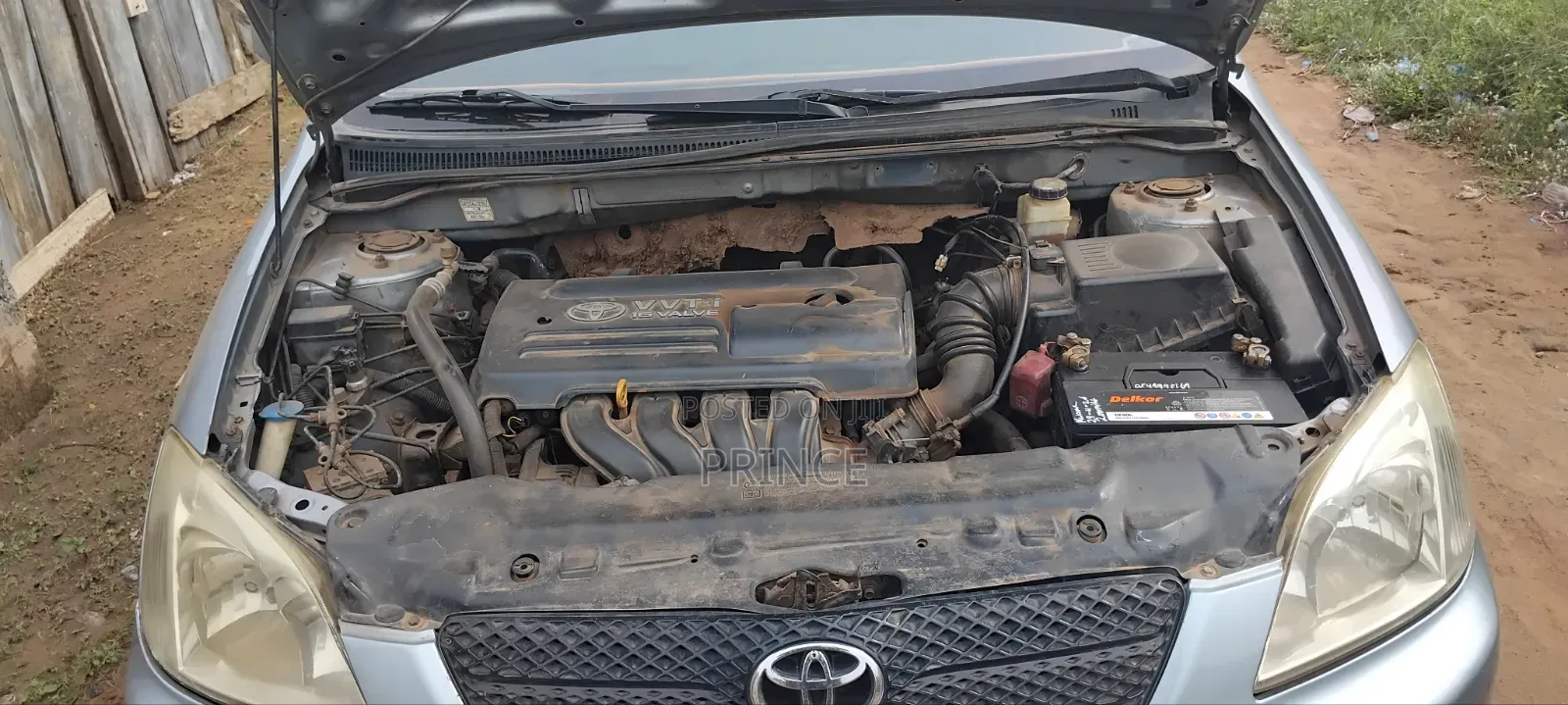 Toyota Corolla 2001 Silver