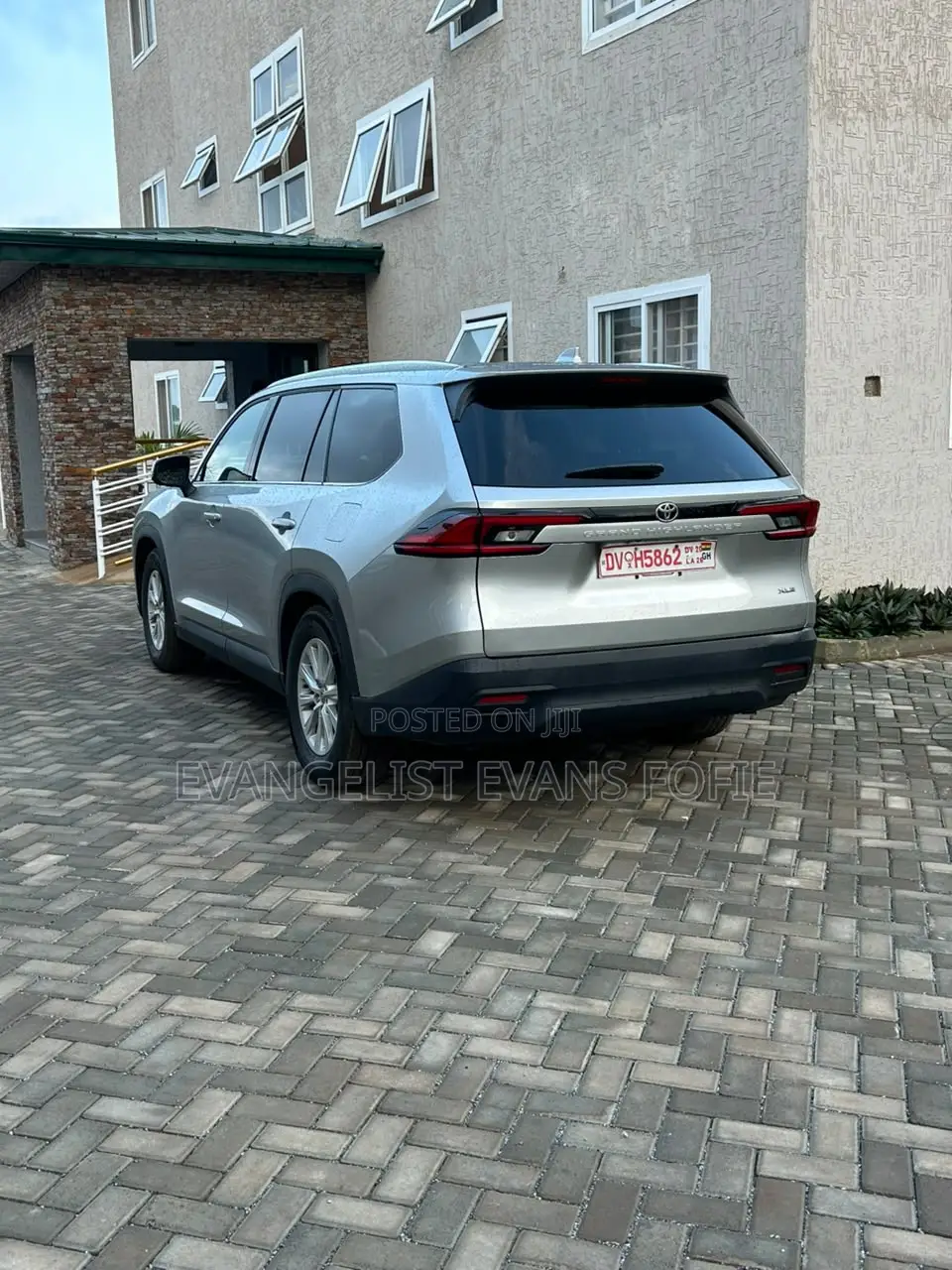 Toyota Grand Highlander XLE 2025 Silver