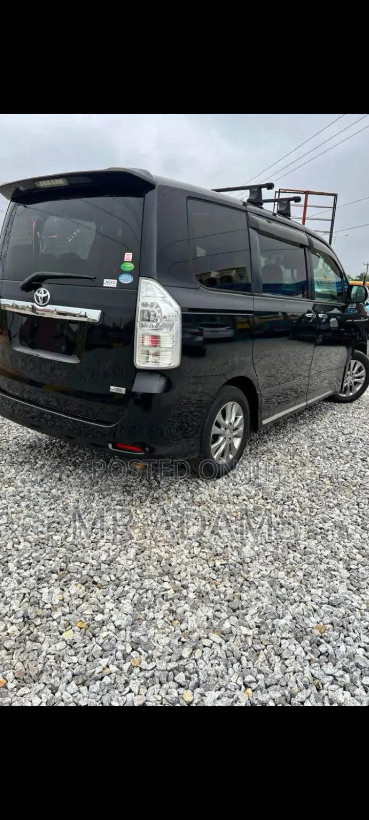Toyota Voxy 2014 Black