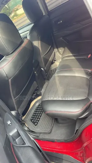 Mitsubishi Outlander SE AWC 2017 Red