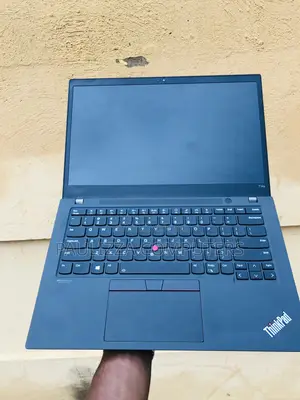 Laptop Lenovo ThinkPad T14s Gen 2 8GB Intel Core i7 SSD 512GB