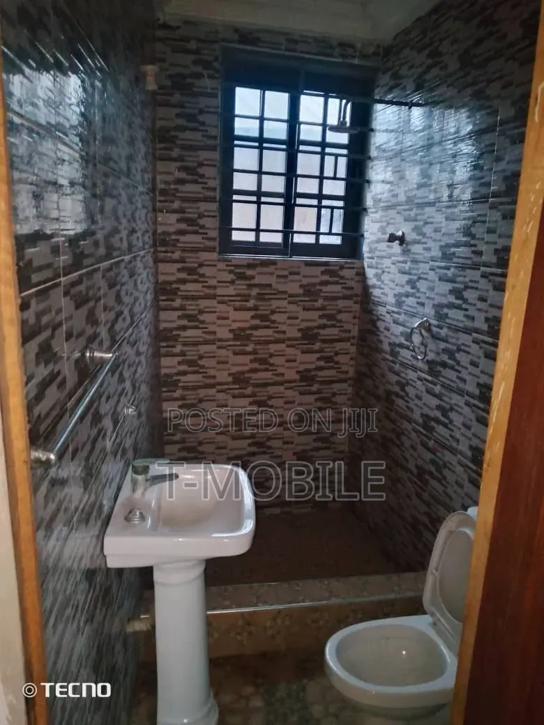 2bdrm House in Pokuase for rent