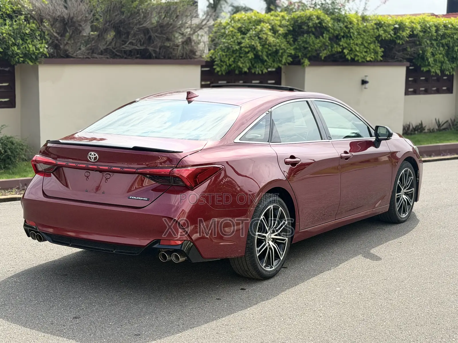 Toyota Avalon 2024 Red