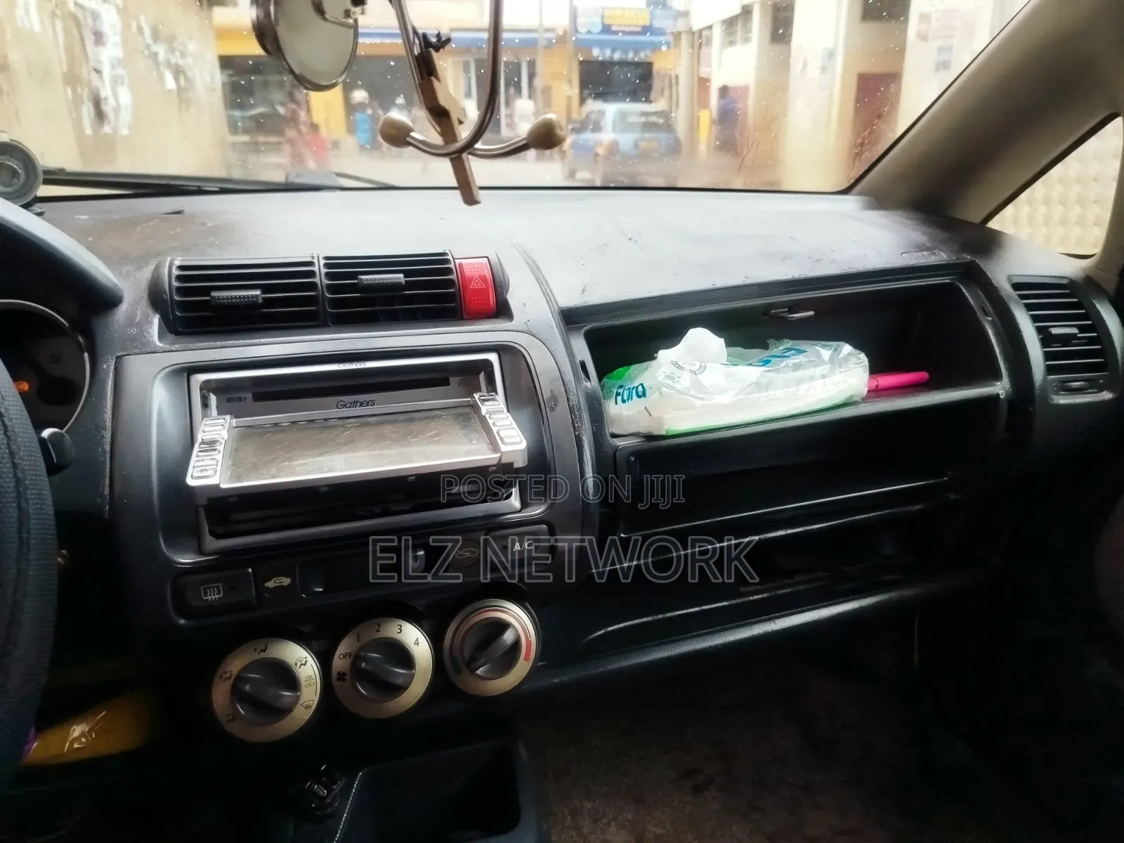 Honda Fit Aria 2005 Silver