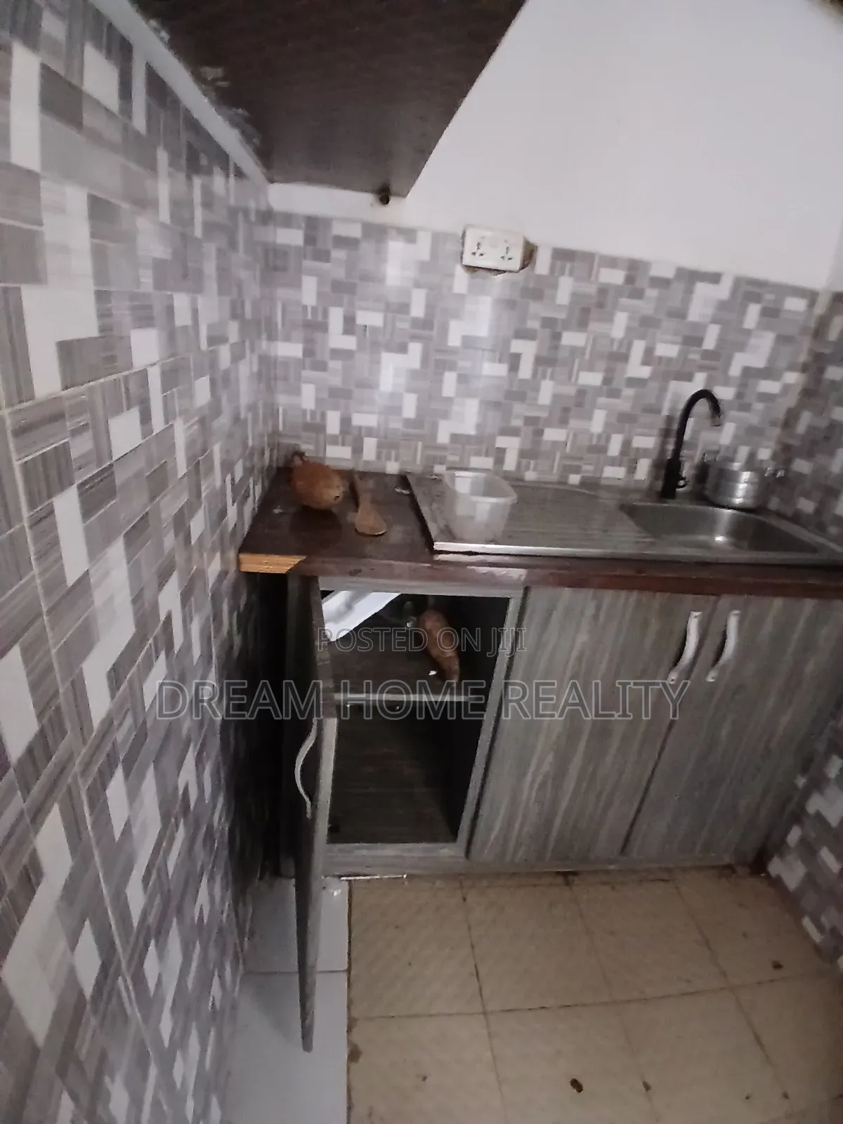 1bdrm Apartment in Rabbit, ECOMOG for rent
