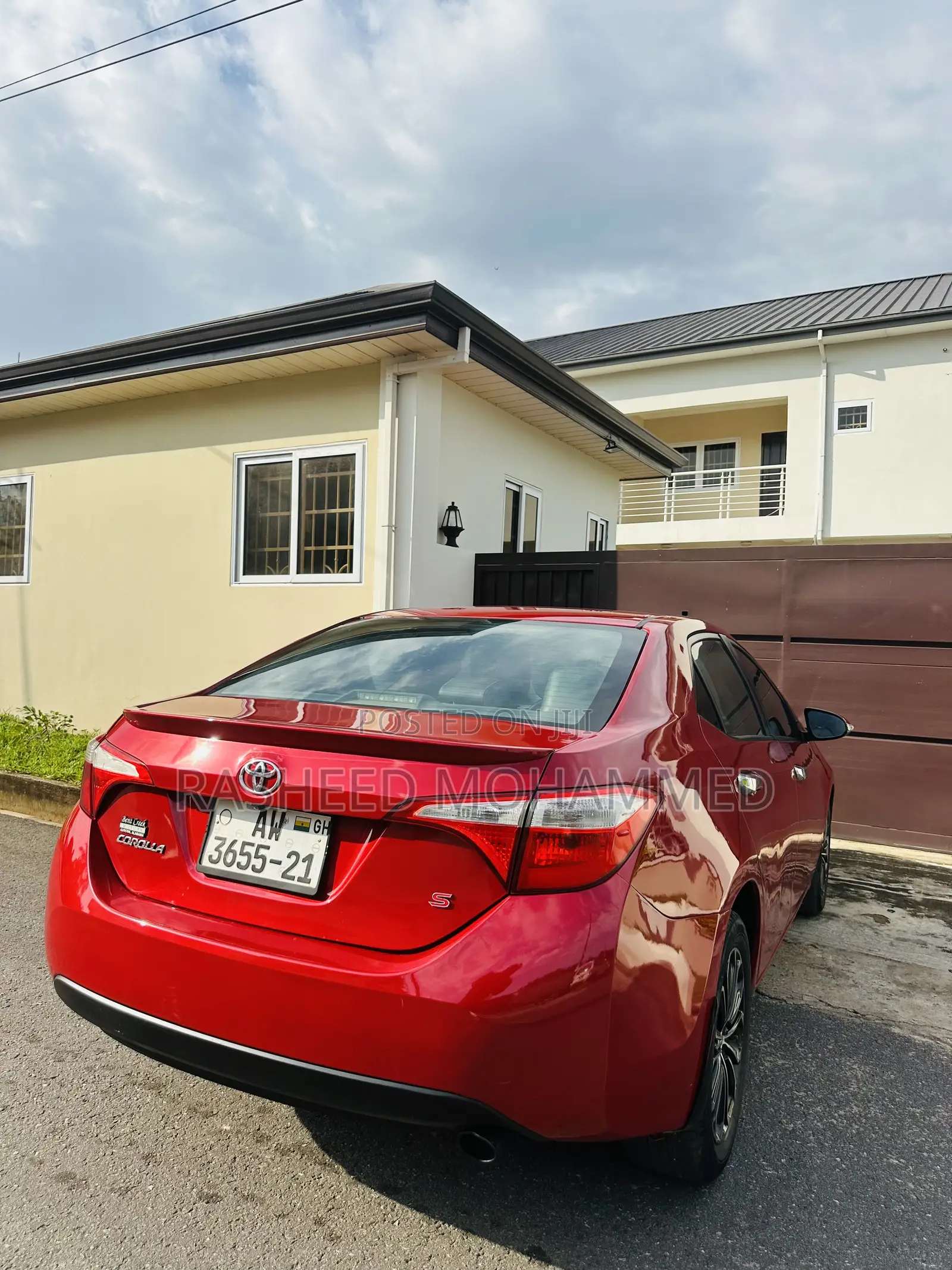 Toyota Corolla S 4dr Sedan (1.8L 4cyl CVT) 2015 Red