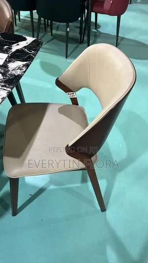 Modern Dining Chair – Pu Leather Wood Frame
