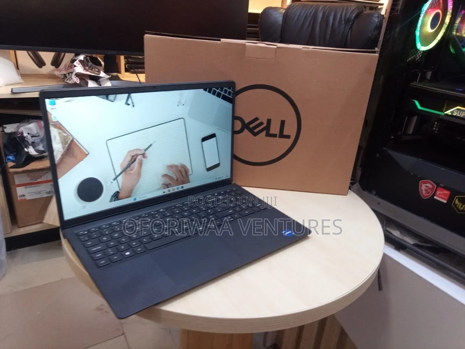 New Laptop Dell Inspiron 15 16GB Intel Core i7 SSD 1T