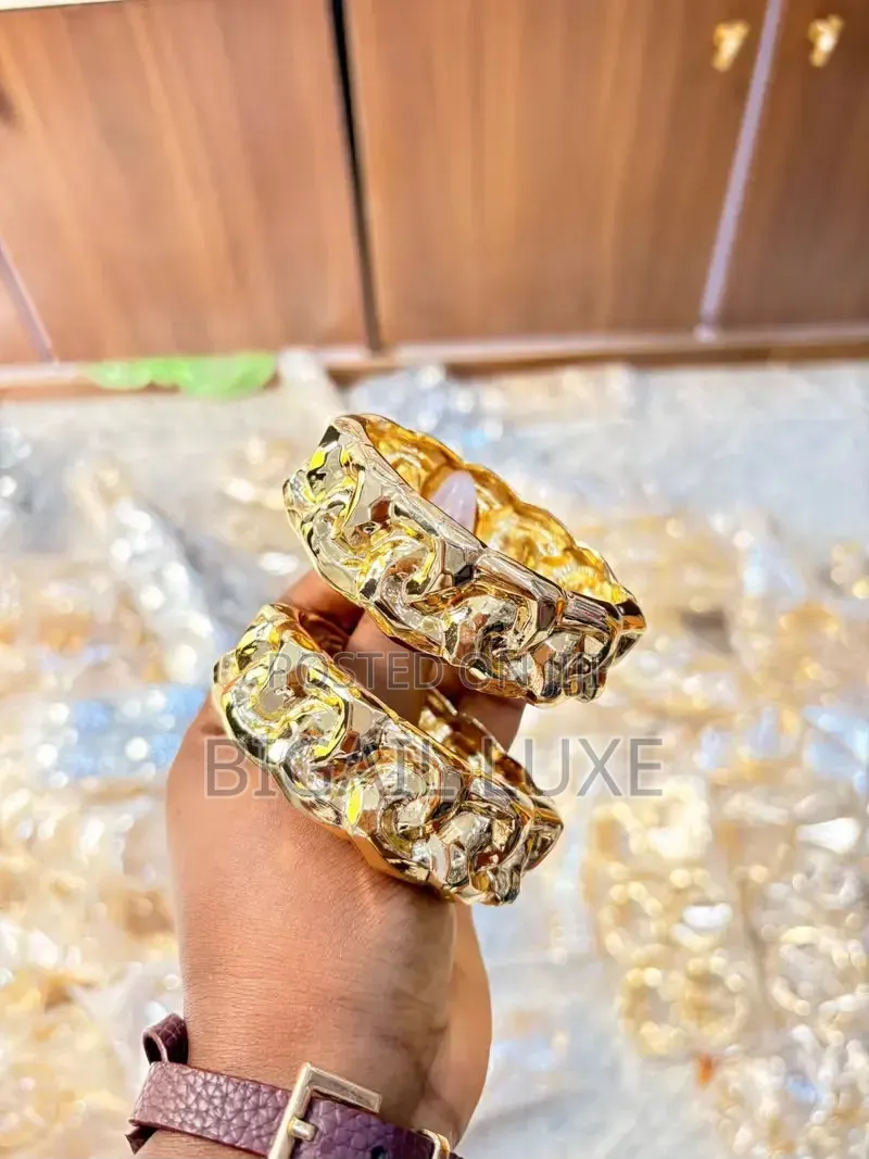 Chunky Bangles
