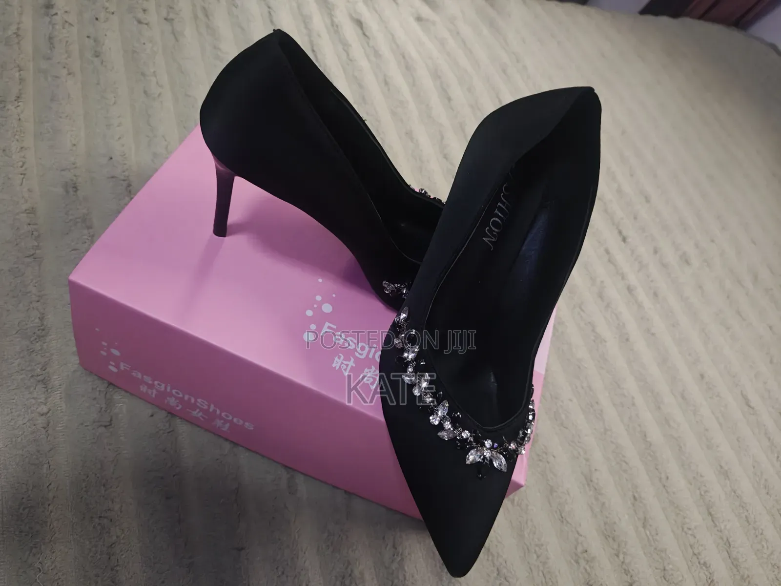 Ladies Shoes