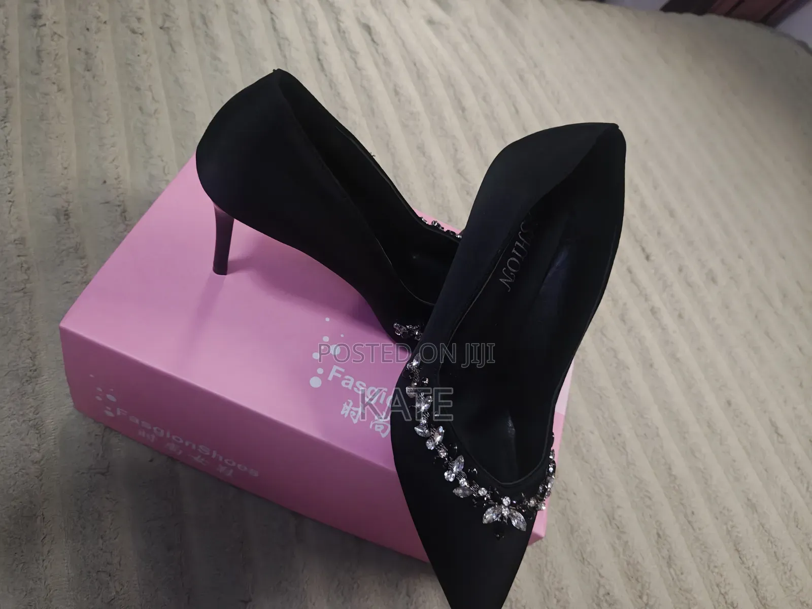 Ladies Shoes