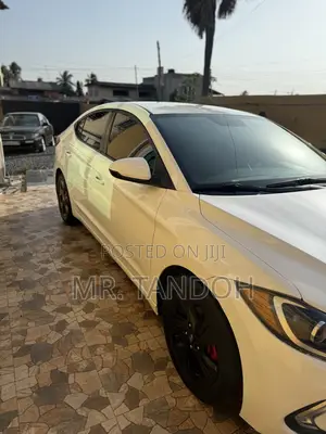 Hyundai Elantra SE 2018 White