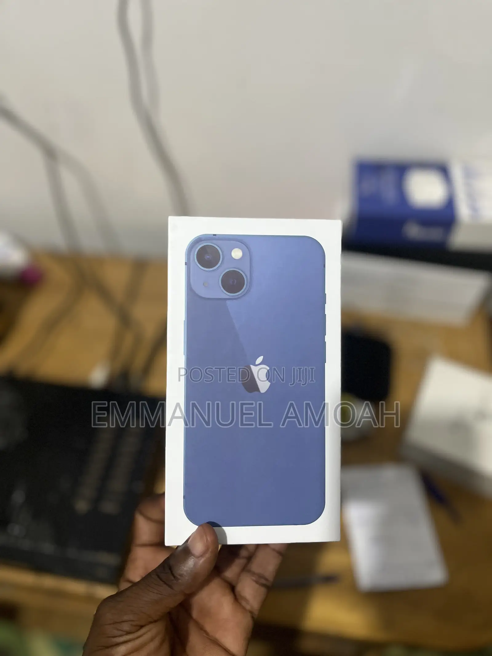 New Apple iPhone 13 128 GB Blue