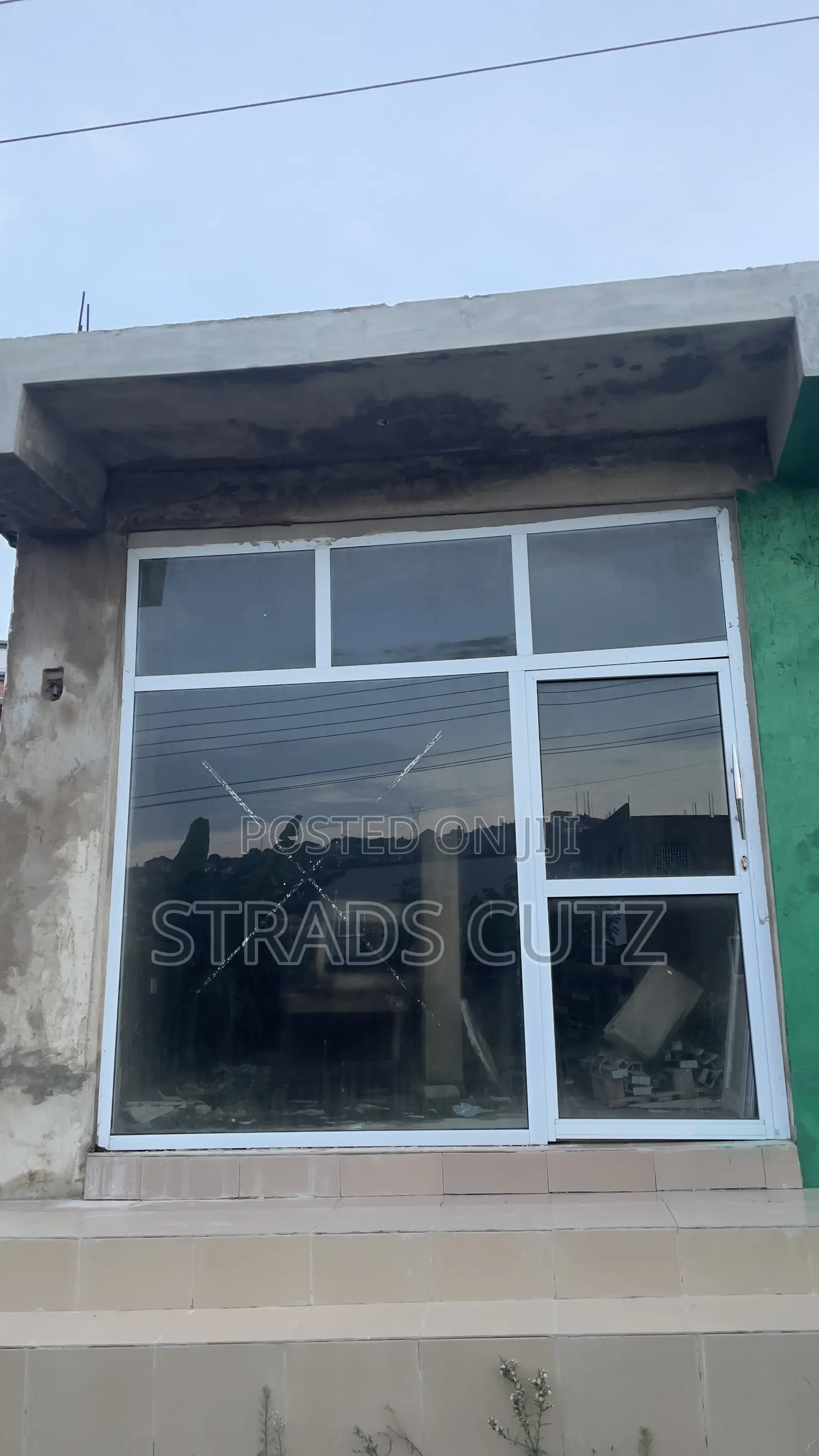 Shop for Rent , Long Enough for a Mini Warehouse