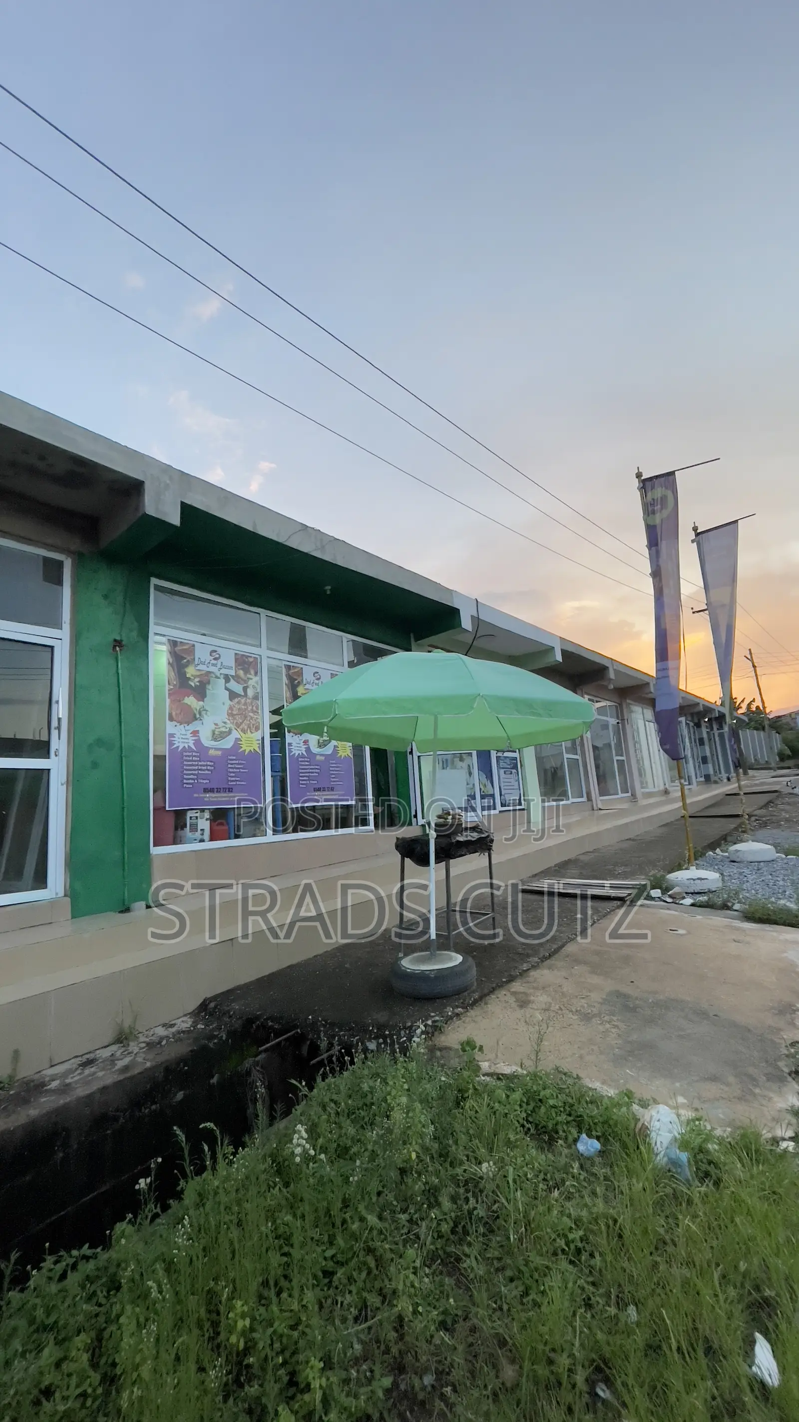 Shop for Rent , Long Enough for a Mini Warehouse