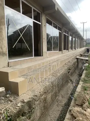 Shop for Rent , Long Enough for a Mini Warehouse