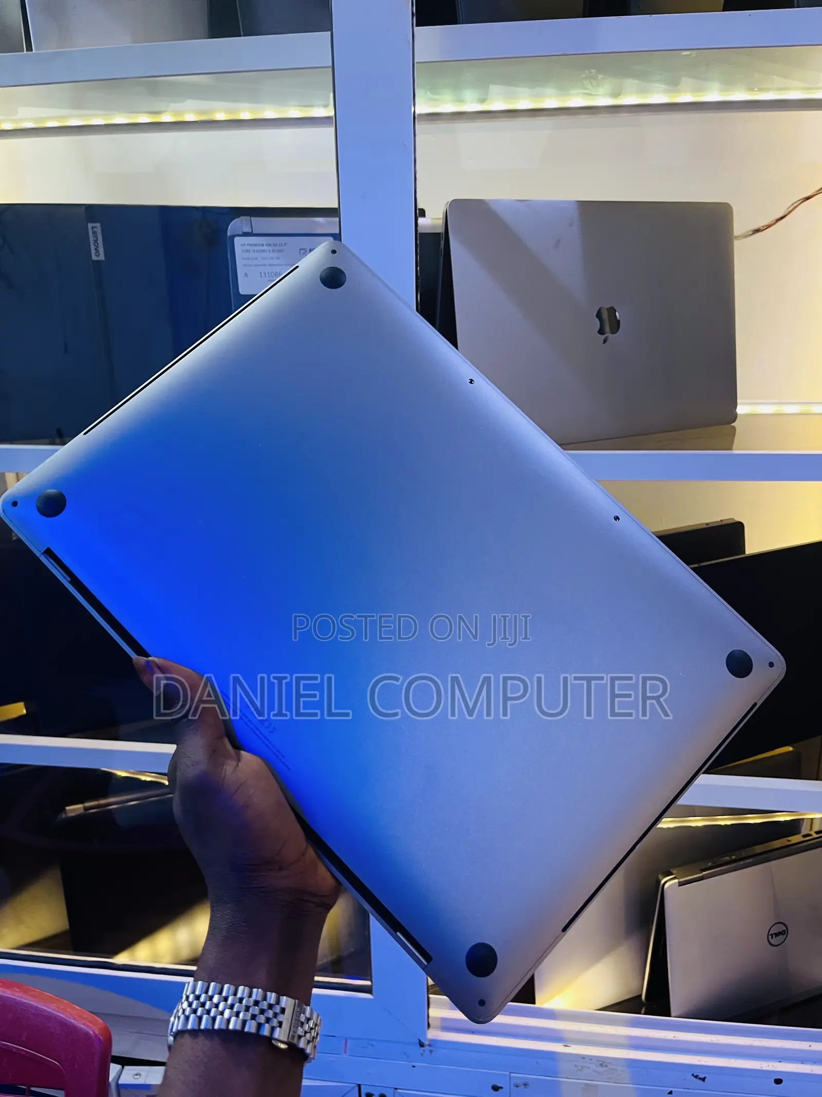 Laptop Apple MacBook Pro 2019 16GB Intel Core i7 SSD 512GB