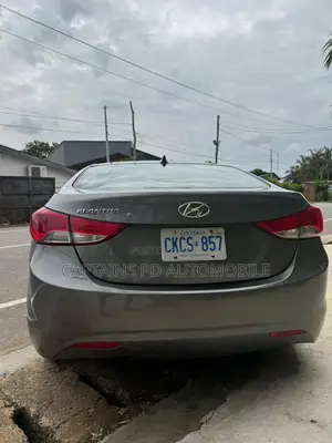 Hyundai Elantra 2013 Gray